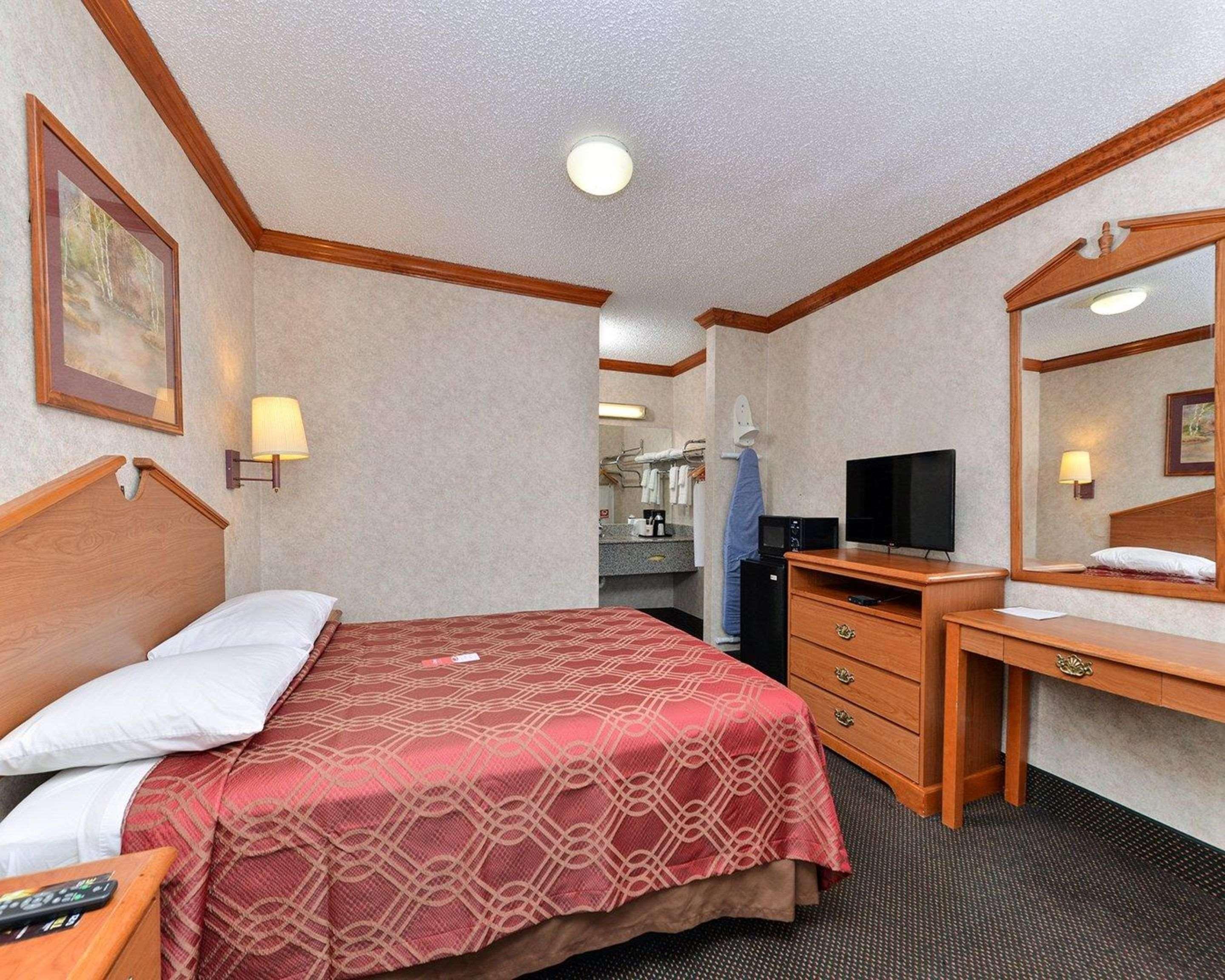 Econo Lodge Килийн Екстериор снимка