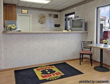 Econo Lodge Килийн Интериор снимка
